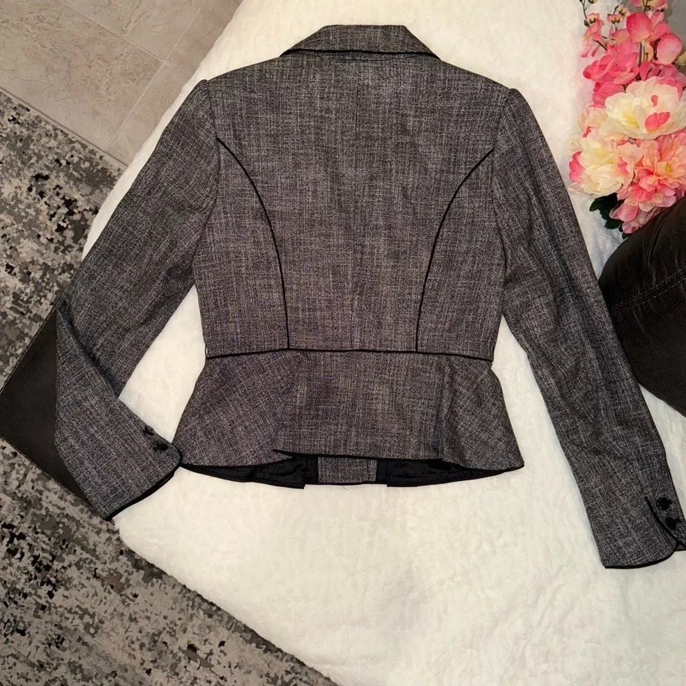 White House Black Market Charcoal Blazer Size 2